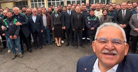 Memduh Büyükkılıç Büyükşehir personeliyle buluştu