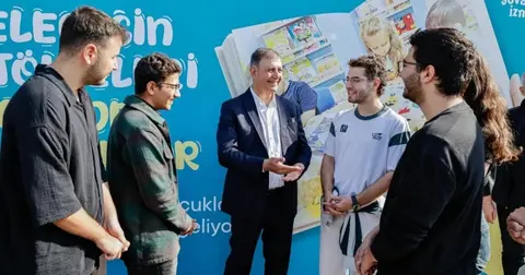 İzmir'de minikler ve üniversiteliler 'Geleceğin Atölyeleri'nde buluşuyor