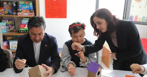 Muğla’da engeller sevgi ve hizmetlerle aşılıyor