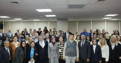 Türkiye Otizm Meclisi ve 100'den fazla dernek Bakanlıkla toplandı