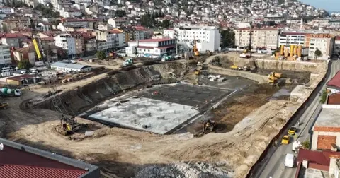 Ordu'da 3 bin 241 araç kapasiteli otopark inşaatı sürüyor