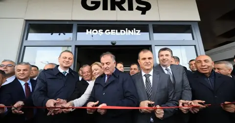 İstanbul Büyükçekmece cep otogarı hizmete girdi