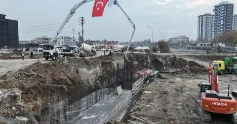 Adana Ege Bağatur Kavşak Projesi’nin temeli atıldı