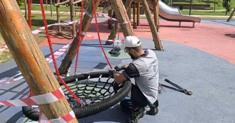 Kocaeli Büyükşehir’den oyun gruplarına bakım