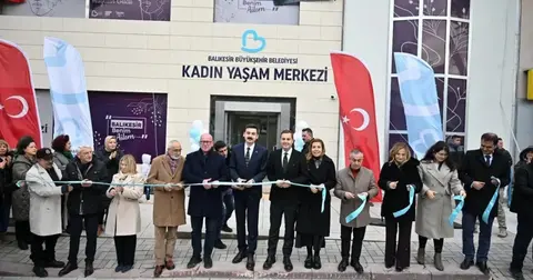 Balıkesir'de Manyas Kadın Yaşam Merkezi hizmete açıldı