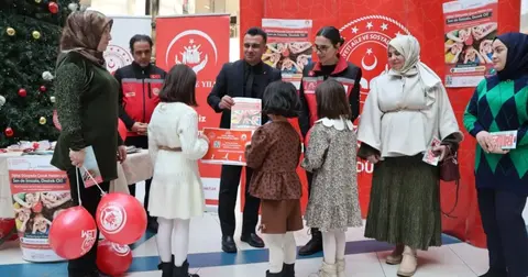 Erzurum’da Dijital Dünyada Çocuk Hakları İmza Kampanyası Başlatıldı