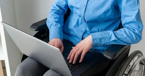 Kocaeli Büyükşehir'de online hizmetler artık “engelsiz”