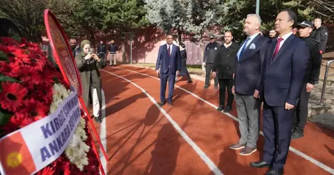 Cengiz Aytmatov Ankara Keçiören’de anıldı