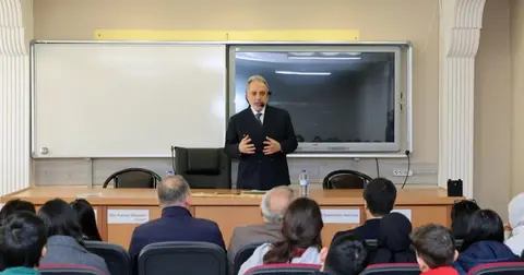 Mustafa Yalçın Talaslı gençlerle buluştu