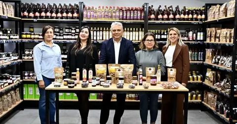 Antalya'da Yerli Malı Haftası’nda kadın emeğine destek