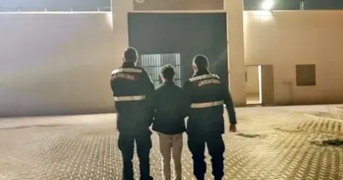 25 yıl hapis cezası bulunan uyuşturucu hükümlüsü yakalandı