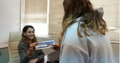 Denizli'de yeni doğan annelere 9 bin TL sosyal destek dağıtımı başladı