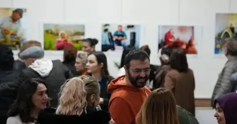 Denizli'de "Yitenlerin Öyküsü" fotoğraf sergisi açıldı