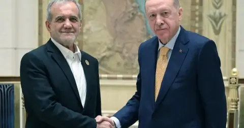 Cumhurbaşkanı Erdoğan, İranlı mevkidaşıyla görüştü