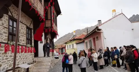 Kadınlar kültürel mirasıyla buluşuyor