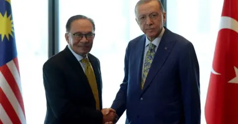 Malezya Başbakanı Enver İbrahim Türkiye’ye geliyor