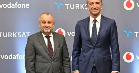 Türksat ve Vodafone’dan fiber altyapıda stratejik iş birliği