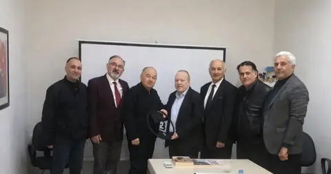 Eski Başkan Özfatura’dan İzmir için sert uyarılar