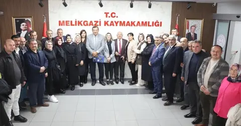 Kayseri Büyükşehir'den muhtarlarla güçlü iletişim
