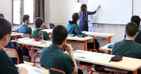 Öğretmenlerin yer değiştirme takvimleri belli oldu