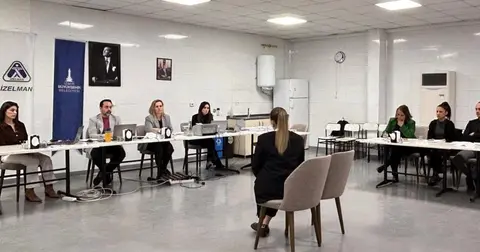 İzmir’de işe alımlara halk denetimi