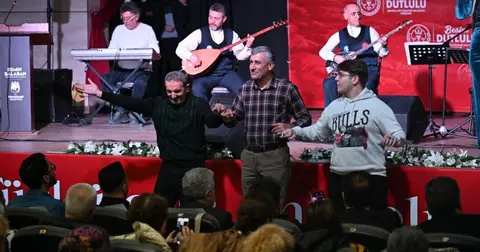 Manisa'da 'Türkülerle Anadolu'ya coşkulu başlangıç