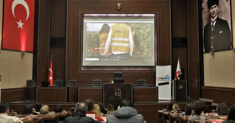 Ankara Keçiören'de LÖSEV bilgilendirme semineri düzenlendi