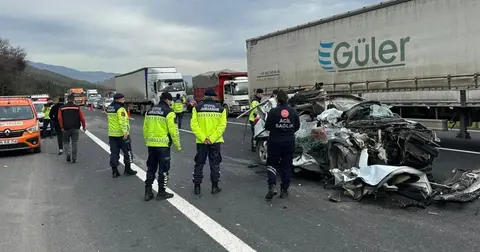 Düzce’de otoyolda feci kaza: 1 ölü, 1 yaralı