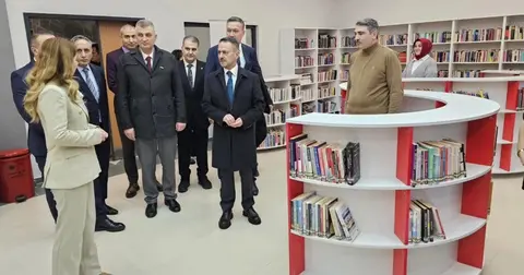 Gölcük Hükümet Konağı hizmete girdi