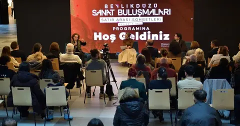 Beylikdüzü Sanat Buluşmalarında 'sosyal çürüme' konuşuldu
