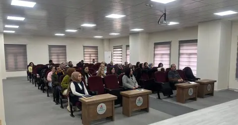 Nevşehir Belediyesi personeline 'resmi yazışma' eğitimi