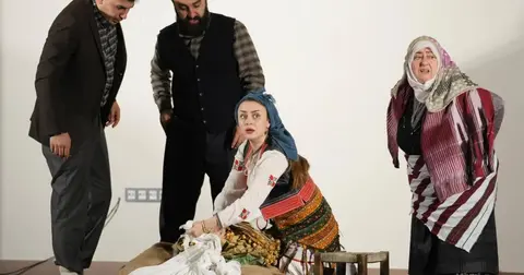 Trabzon şehir tiyatrosu ilçelerde sahne alıyor