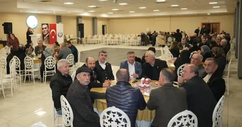 Bursa Yenişehir’de muhtarlarla dayanışma yemeği