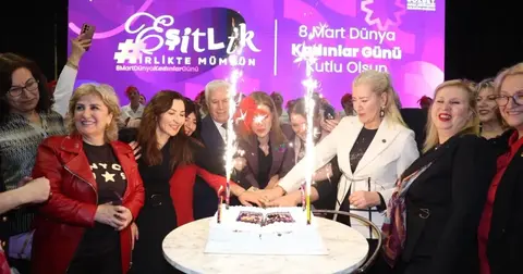 Bursalı kadınlarla 'güçlü kent' mesajı