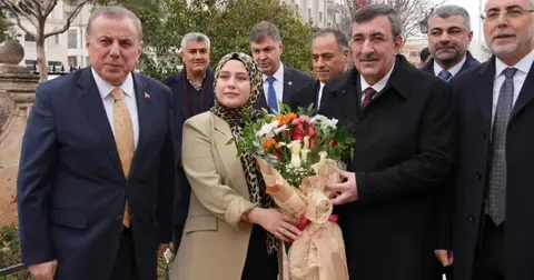 Cumhurbaşkanı Yardımcısı Cevdet Yılmaz, Mardin Midyat’ta yatırımları tanıttı
