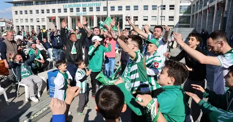 Bursa'da şampiyonluk heyecanı Nilüfer’de zirve yaptı