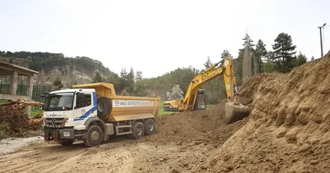 Denizli’de yol yatırımları hız kesmeden devam ediyor