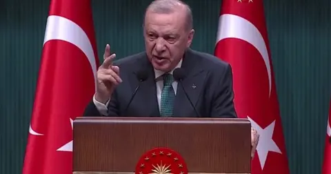 Erdoğan: Tek gündemimiz ülkemizi ateşten uzak tutmak