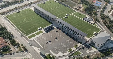 Kocaeli Derince’ye “Sporcu Gençlik Eğitim Merkezi” geliyor