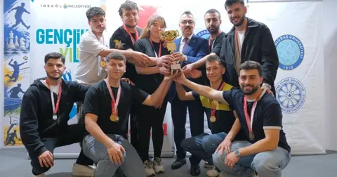 Bursa İnegöl'de Üniversite Spor Festivali sona erdi