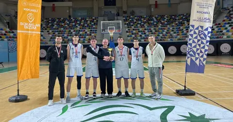 Çayırova Belediyesi 3x3 basketbol takımı Kocaeli şampiyonu oldu