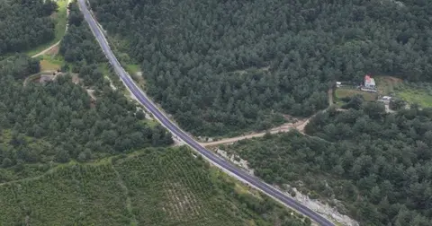 Manisa kırsalı sıcak asfaltla buluşturuyor