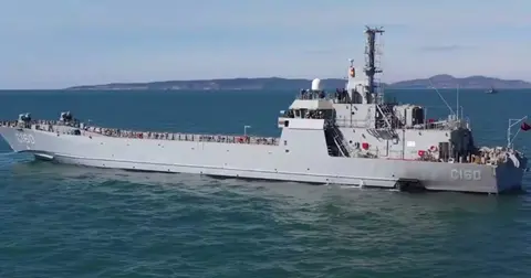 Yeni tip çıkarma gemisinde ikinci teslimat... Ç-160 Deniz Kuvvetleri envanterinde
