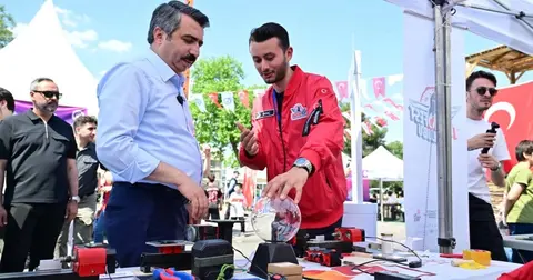 Bursa Yıldırım'da bilim ve teknoloji rüzgarı