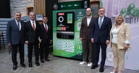 Vedat Kılıç'tan 3. Uludağ Çevre Forumu’nda yeşil ve geri dönüşüm ekonomisi vurgusu