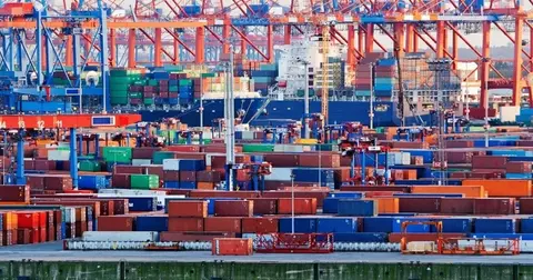 İhracat rekoru kırdık: 2 milyar 428 milyon dolar