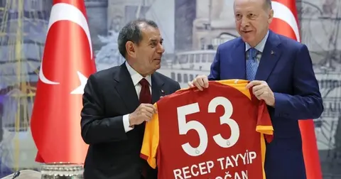 Cumhurbaşkanı Erdoğan’dan Galatasaray’a tebrik: Tarihi başarıya imza attınız