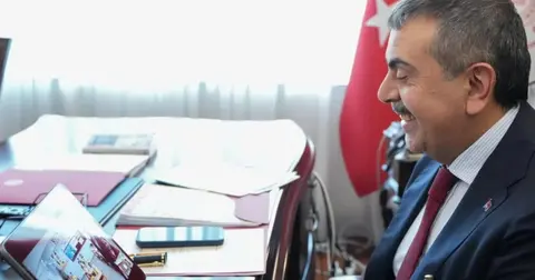 Bakan Tekin'den Rizeli öğrencilerine mektubuna sürpriz bağlantı