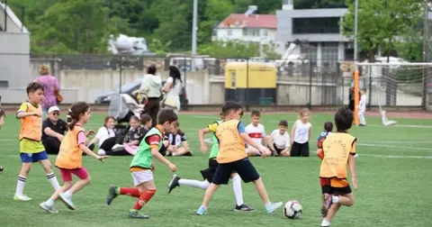 Arhavi’de 'herkes için futbol etkinliği'ne büyük ilgi