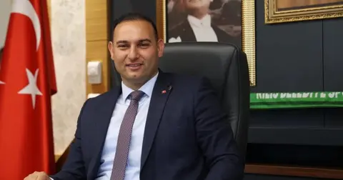 Kilis Belediye Başkanı Hakan Bilecen CHP’den istifa etti